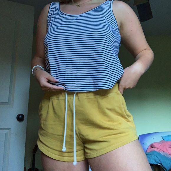 Sweet basic Ripcurl tank - Picture 1 of 2